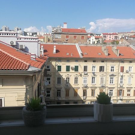 Mirela Apartment Rijeka Exterior photo